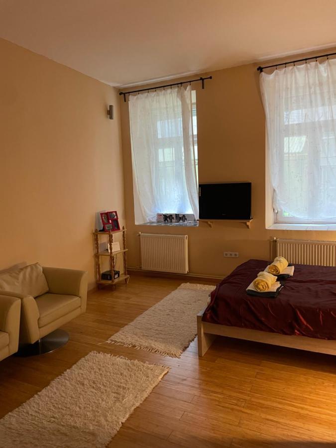 Апартаменти Budapest Clark Apartman ** Екстер'єр фото